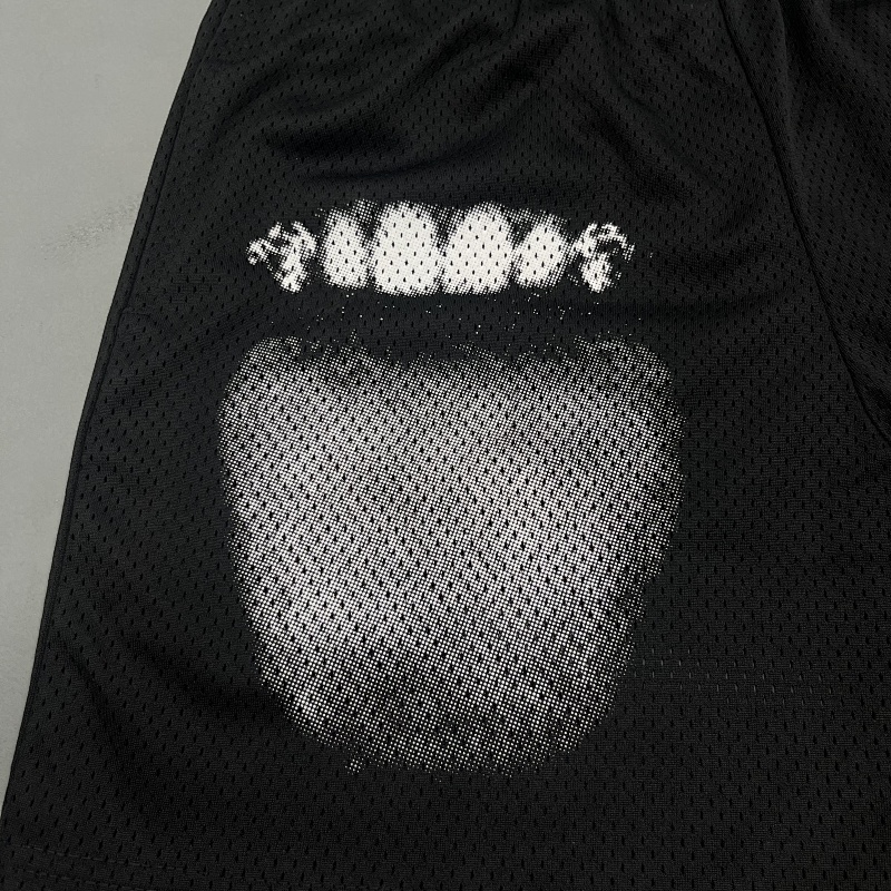 Ee Basic Short 7