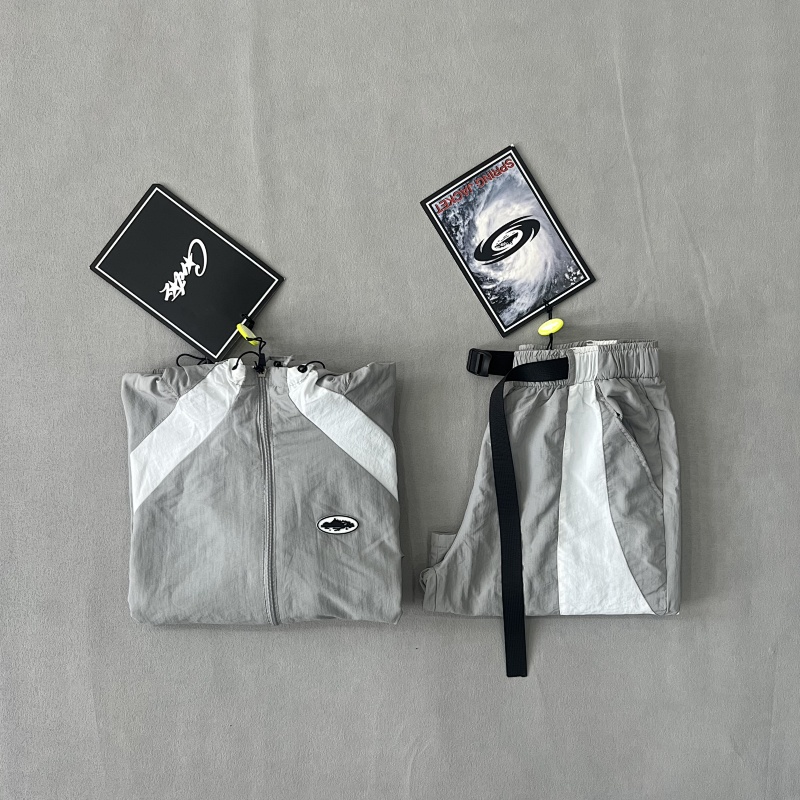 Windbreaker 4
