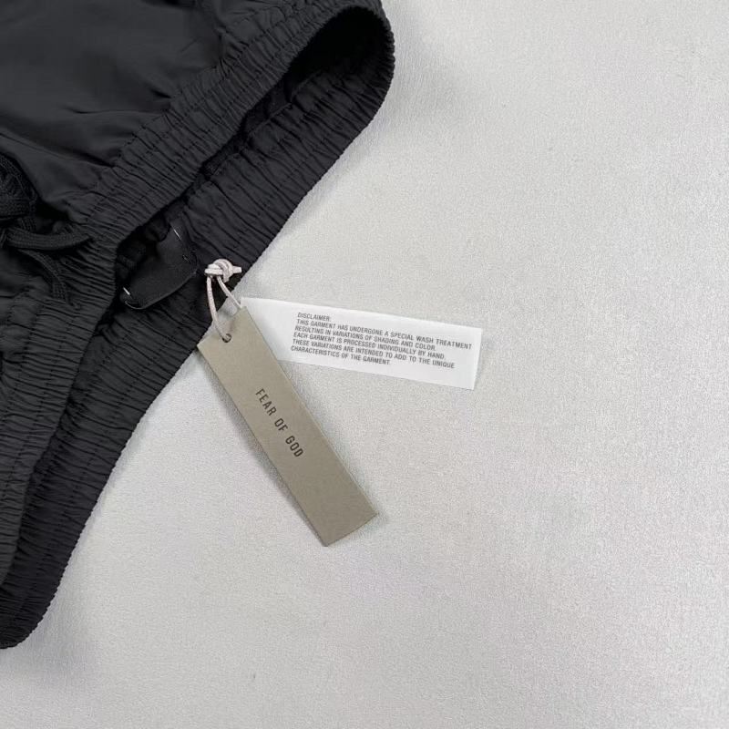 Essentials Shorts 8