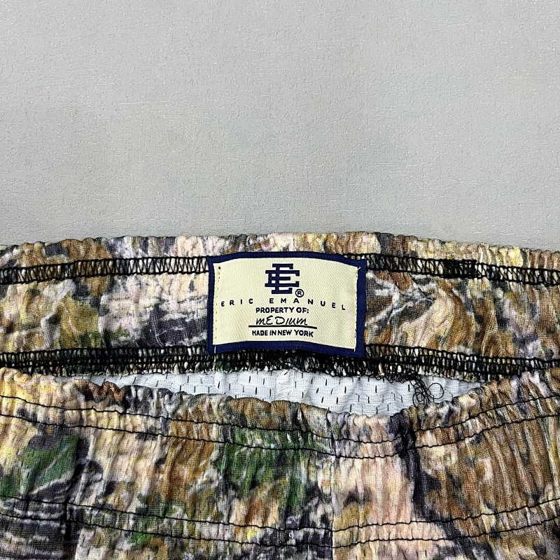 Ee Basic Short 8