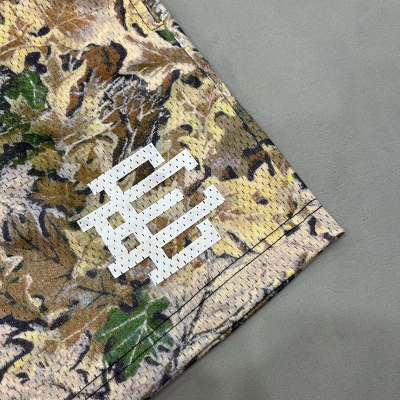 Ee Basic Short 4