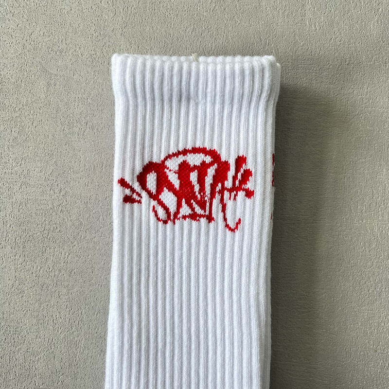 2 Pairs Of Socks 4