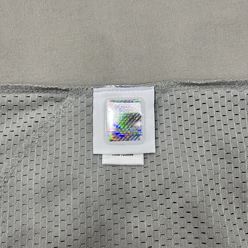 Ee Basic Short 8