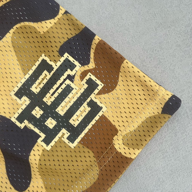 Ee Basic Short 10