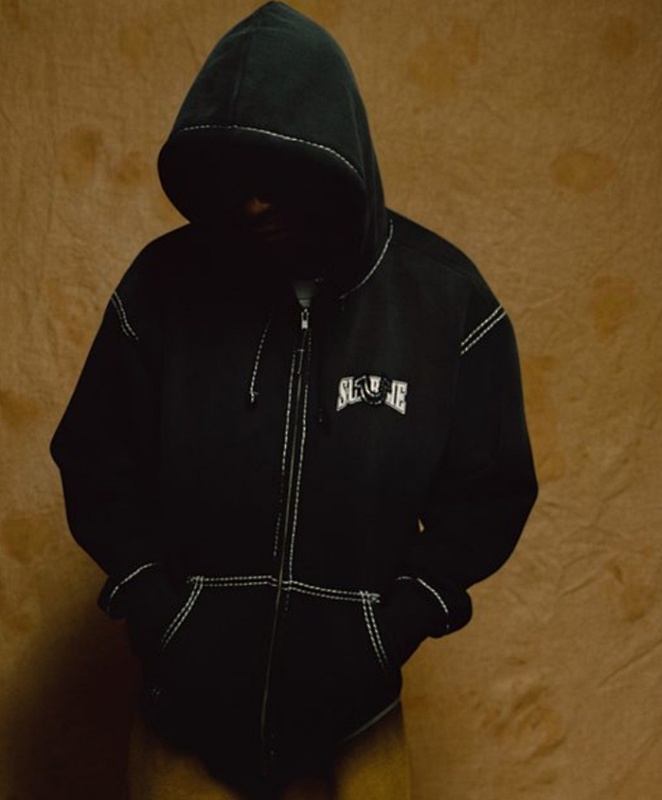 Supreme Zip Hooide