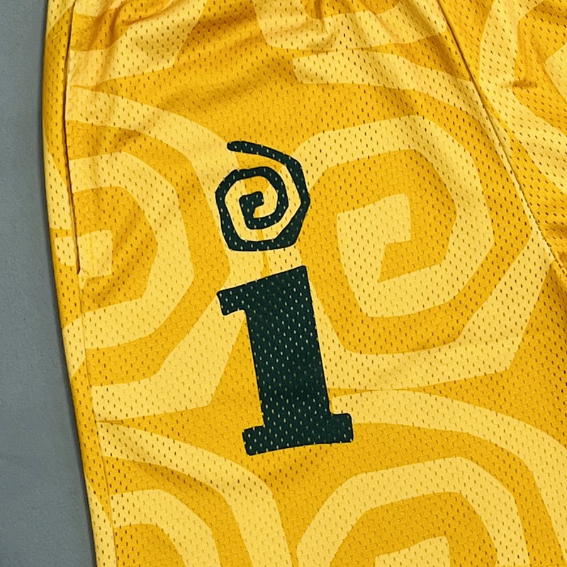 Ee Basic Short 10