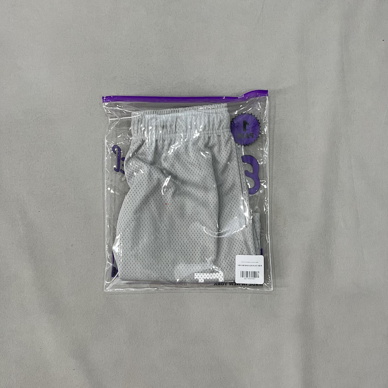 Ee Basic Short 4