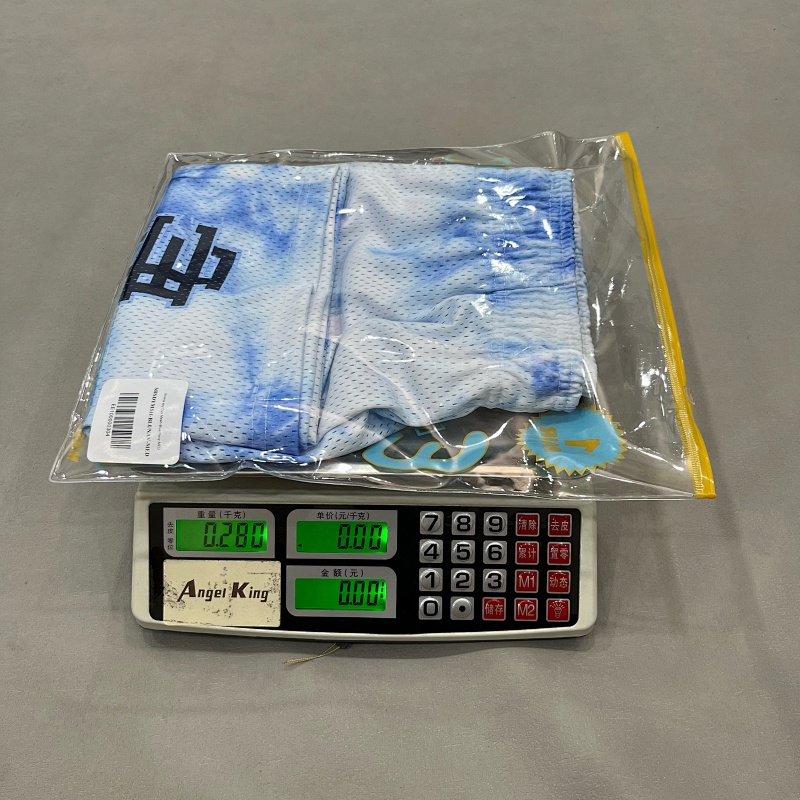 Ee Basic Short 11