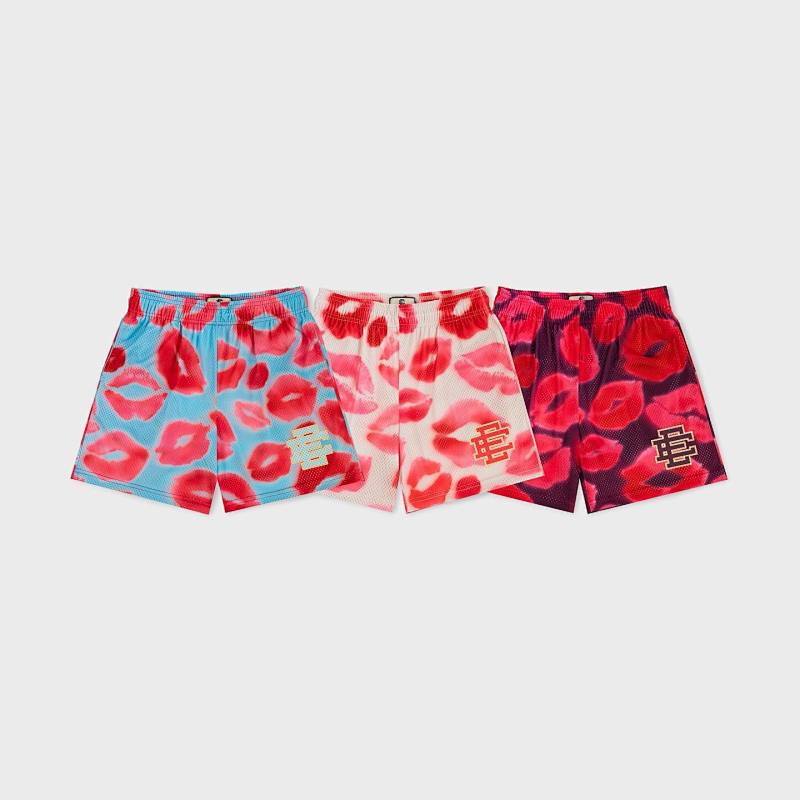Ee Valentines Day Kiss Short