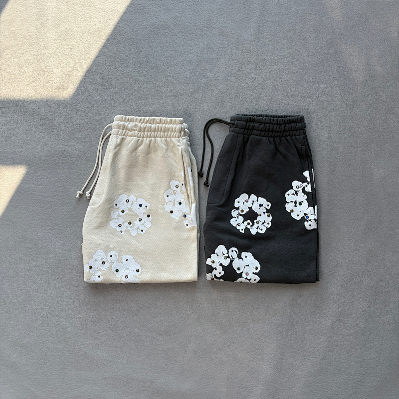 Rhinestone Cotton Wreath Shorts 3