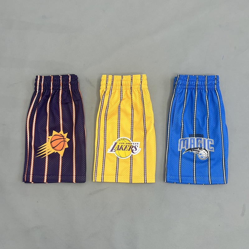 Ee Basic Short 4