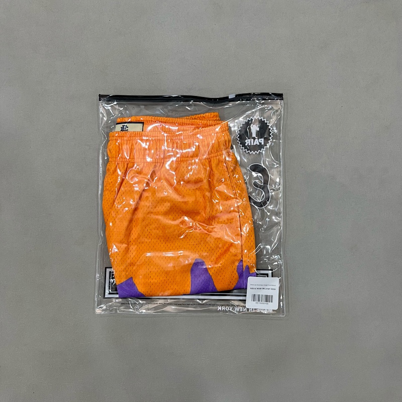 Ee Basic Short 12