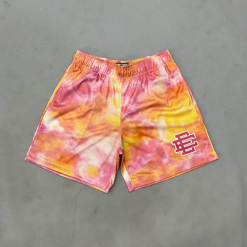 Ee Basic Short 3