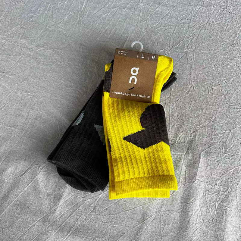 On Socks 2 Pacs 5