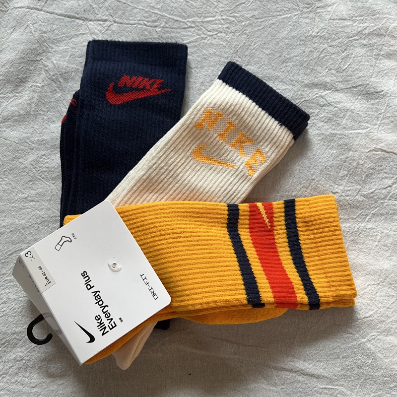 3 Pairs Socks 11