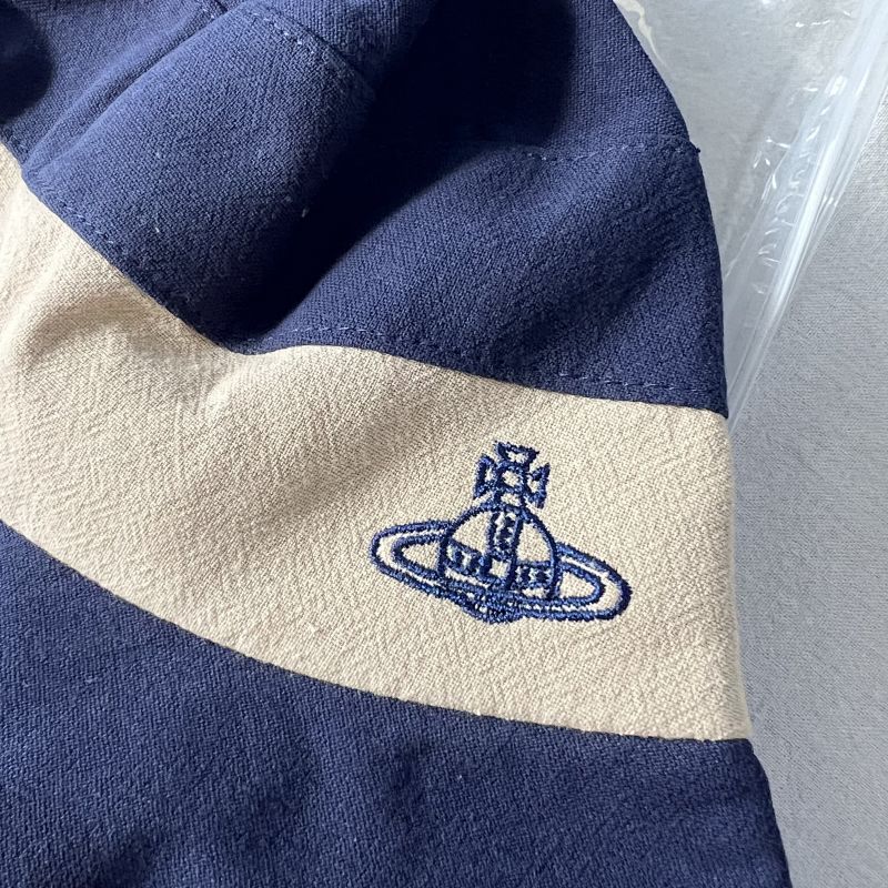 Vivienne Westood Hat With Logo Bag