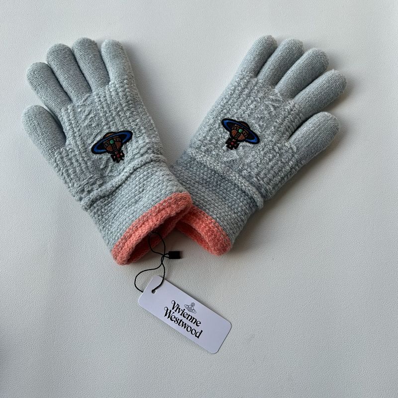 Vivienne Westood Glove 8