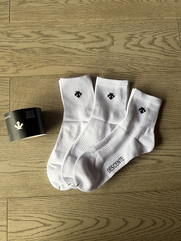 Descente Socks 10