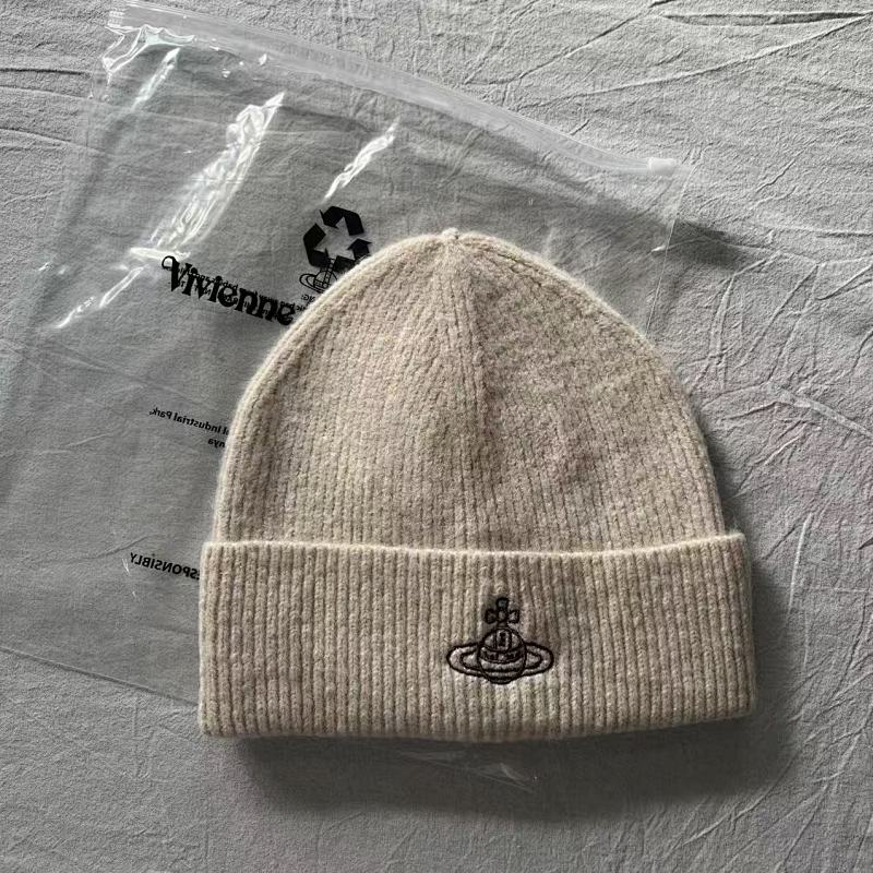 Vivienne Beanie 5
