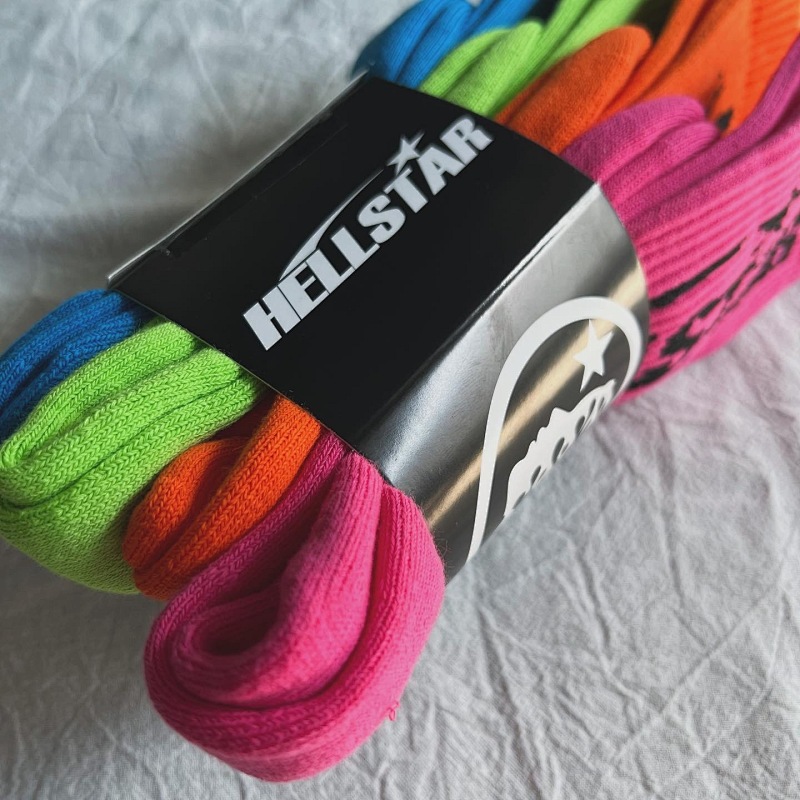 Hellstar Colorful 4 Pacs A Set Socks With Orianigal Packainge