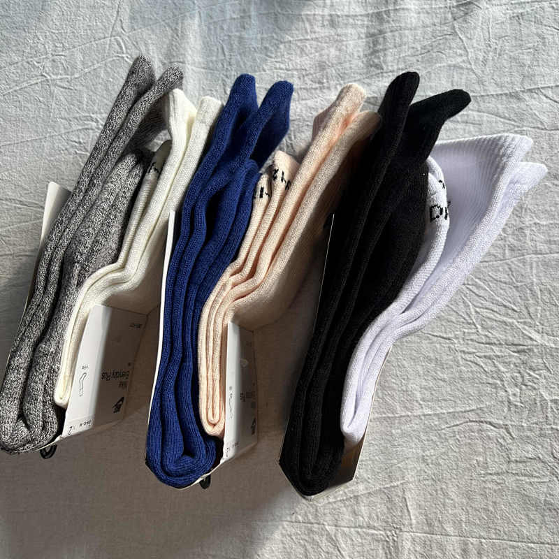 New 2 Pairs A Set 6