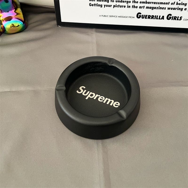 Ashtray 2