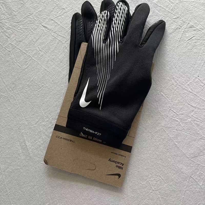 Glove 5