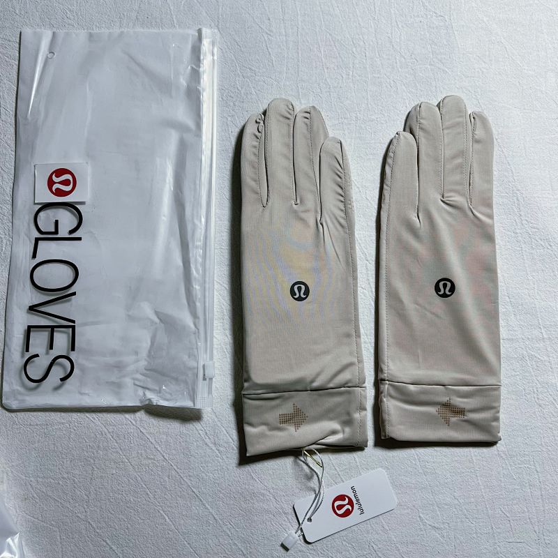 Lulu Glove 2