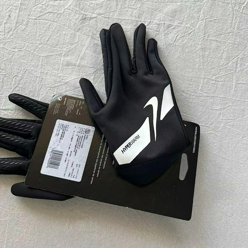 Glove
