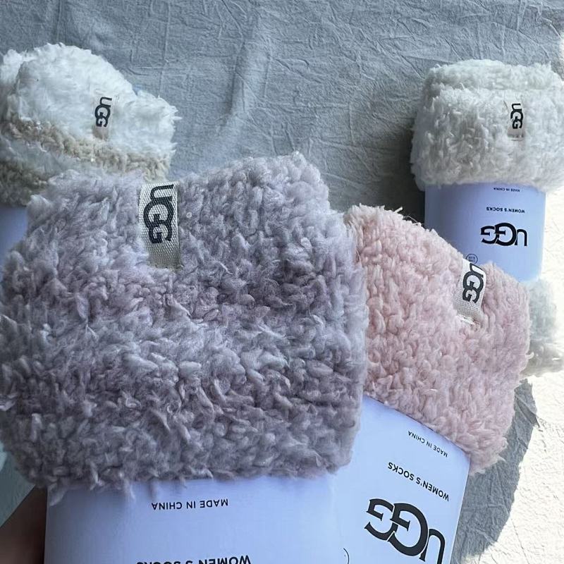 Ugg Soft Fuzzy Socks 3