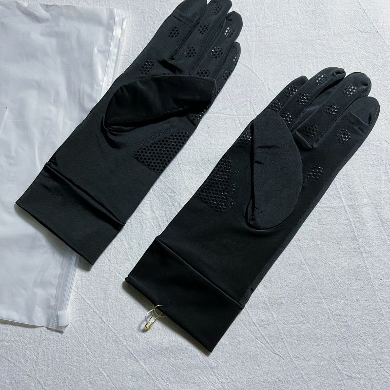 Lulu Glove 3