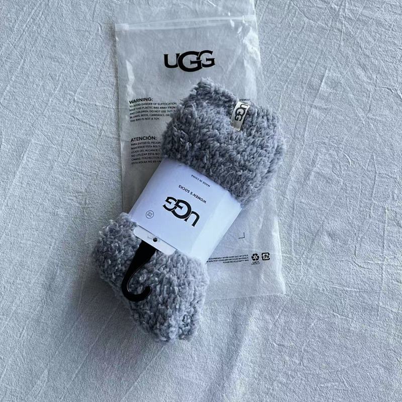 Ugg Soft Fuzzy Socks 8