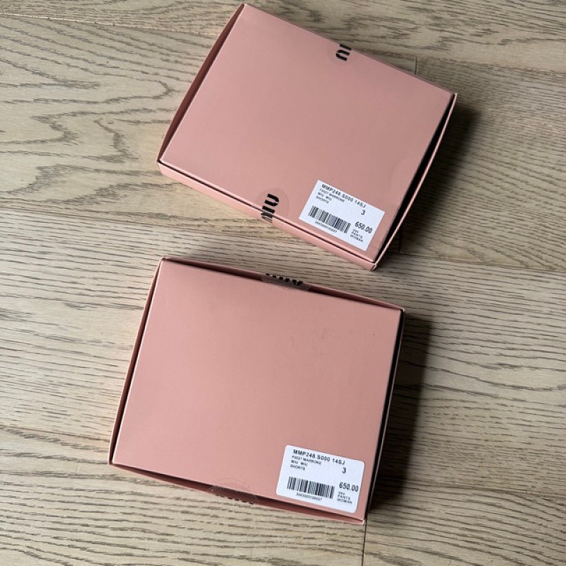 Miumiu 2