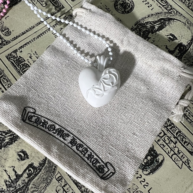 Chrome Hearts Necklace Hearts 5