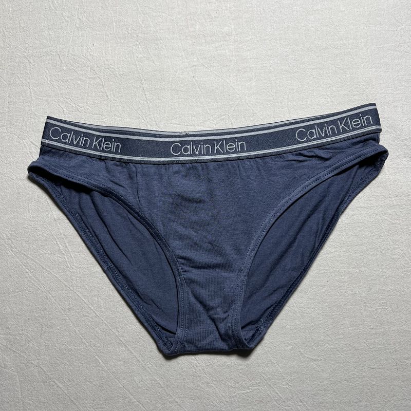 Woman Underwear 4 Pacs A Box 3