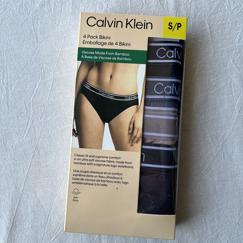 Woman Underwear 4 Pacs A Box 8
