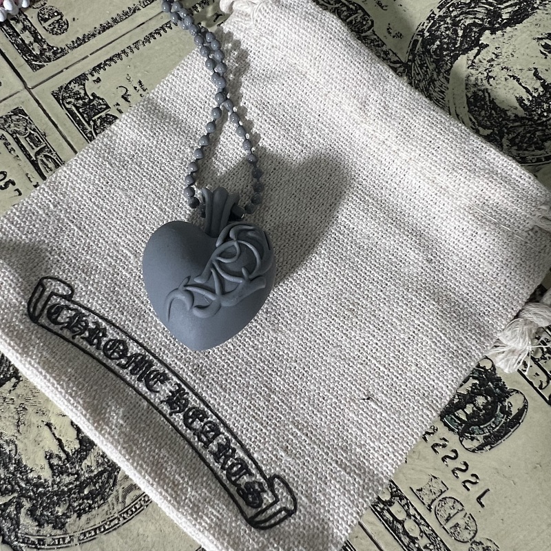Chrome Hearts Necklace Hearts 4