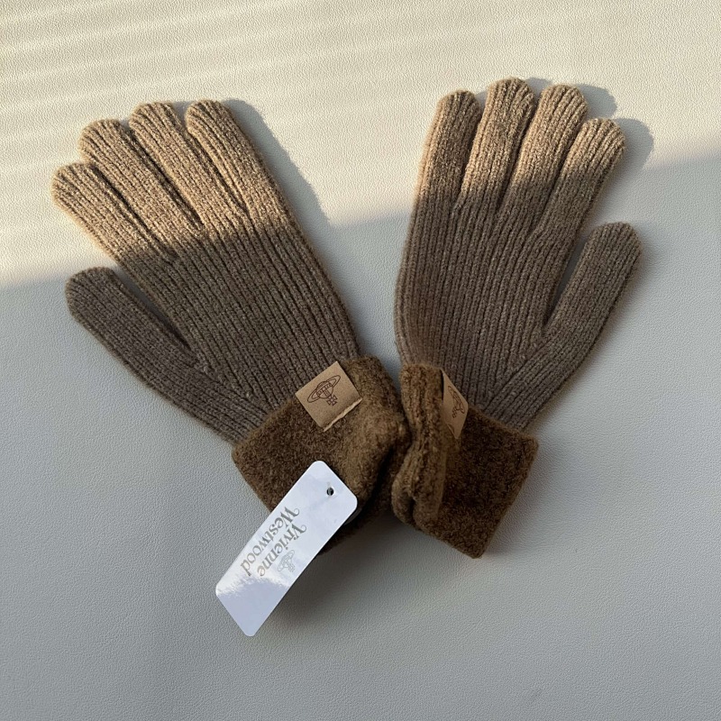 Vivienne Westood Glove 2