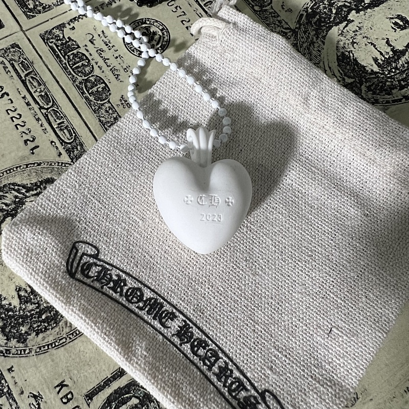 Chrome Hearts Necklace Hearts 2