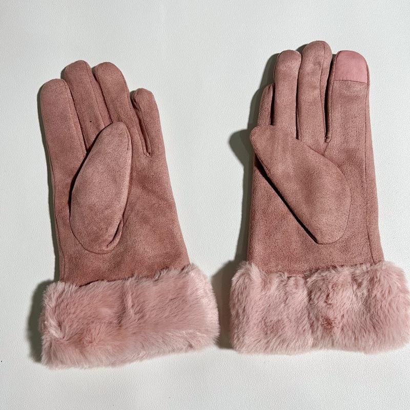 Ugg Glove 8