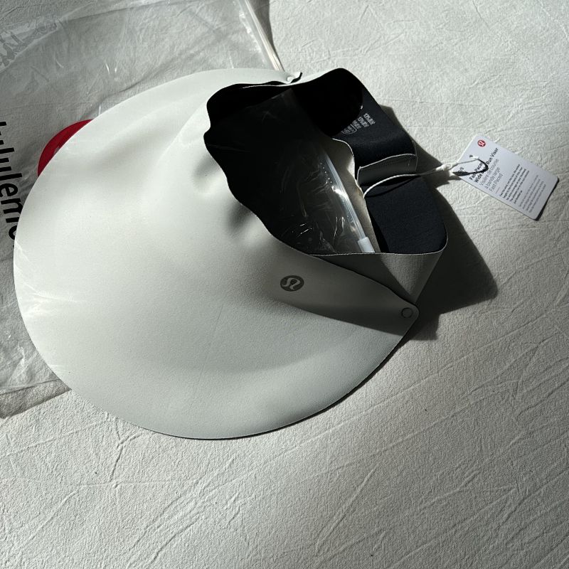 Lululemon Sun Hat With Logo Bag 3