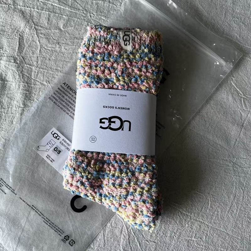 Ugg Socks 10