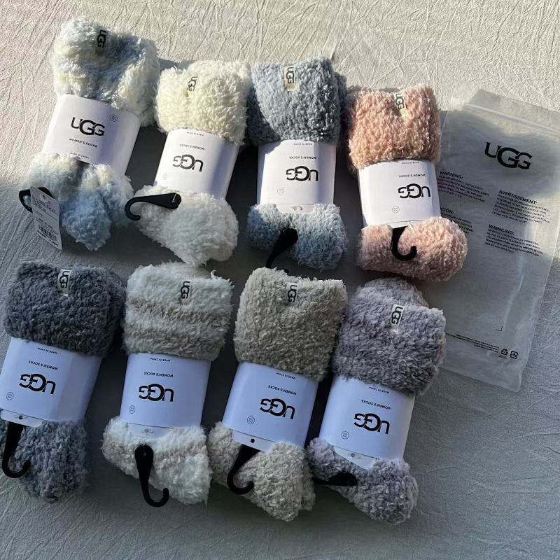 Ugg Soft Fuzzy Socks 2