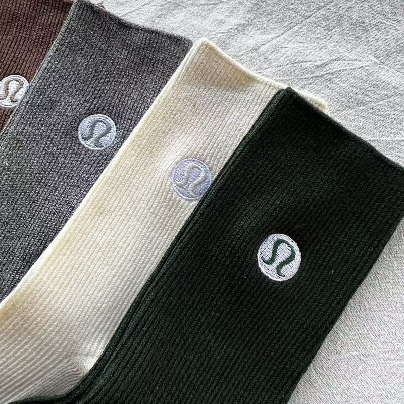 Lulu Box Socks 8