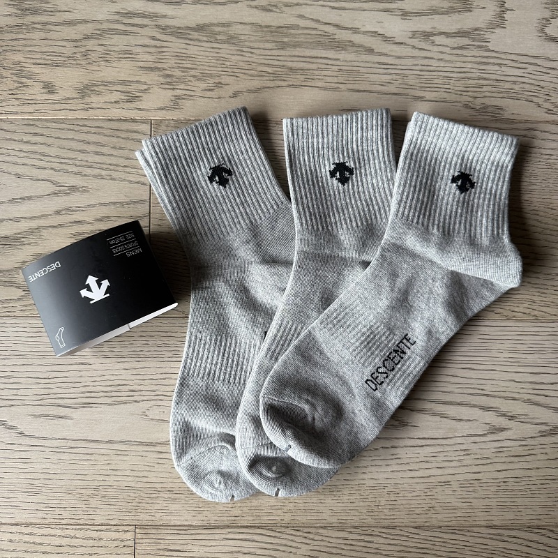 Descente Socks 11