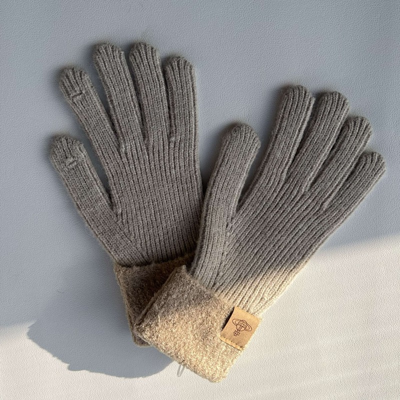 Vivienne Westood Glove 7
