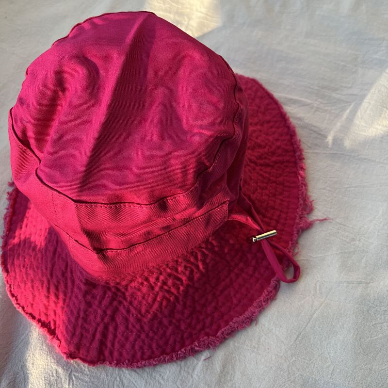Jacquemus Bucket Hat 4