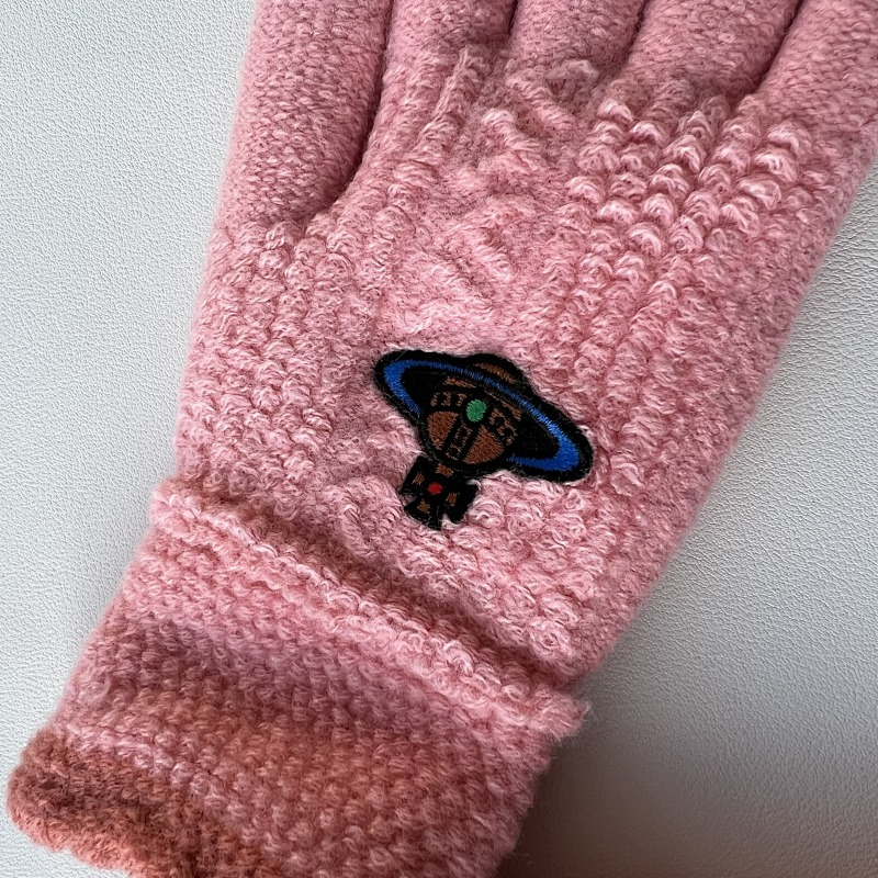 Vivienne Westood Glove 10