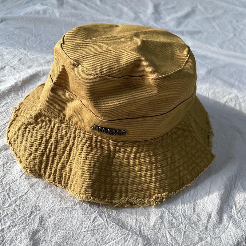 Jacquemus Bucket Hat 2