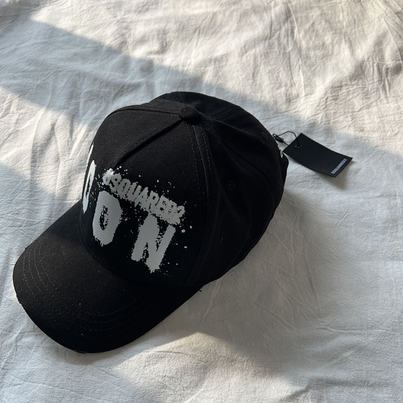 Dsq Hat 4